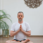 Meditácia pre moderného človeka: od staroveku po biohacking