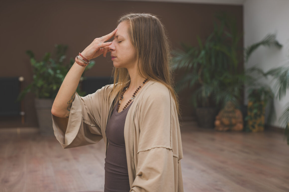 Kriya joga: Dych, detoxikácia a emočné uvoľnenie Kriya joga: Dych, detoxikácia a emočné uvoľnenie